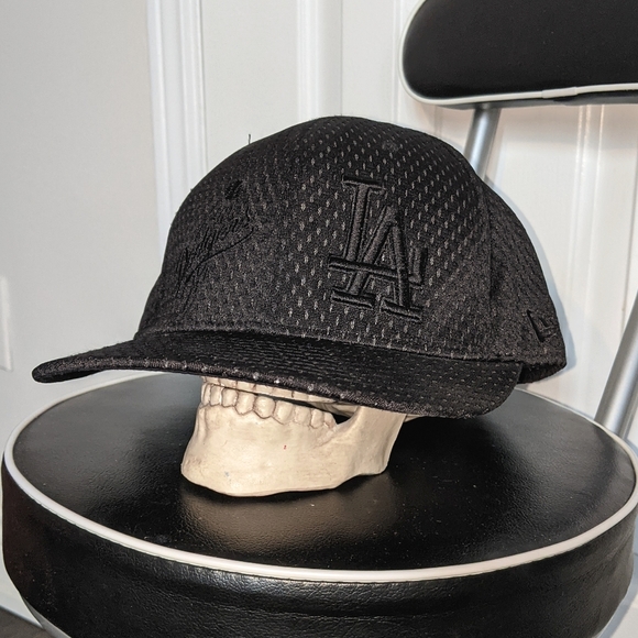 LA Dodgers New Era 59Fifty All-Black - Picture 1 of 2